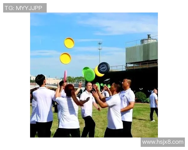 飞盘之旅：深入广州飞盘队的训练与团队精神探索